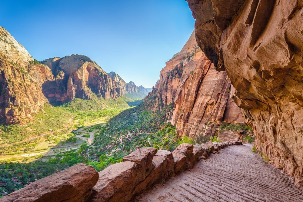 Panoramic view of Angels Landing switchback hiking trail on a beautiful sunny day